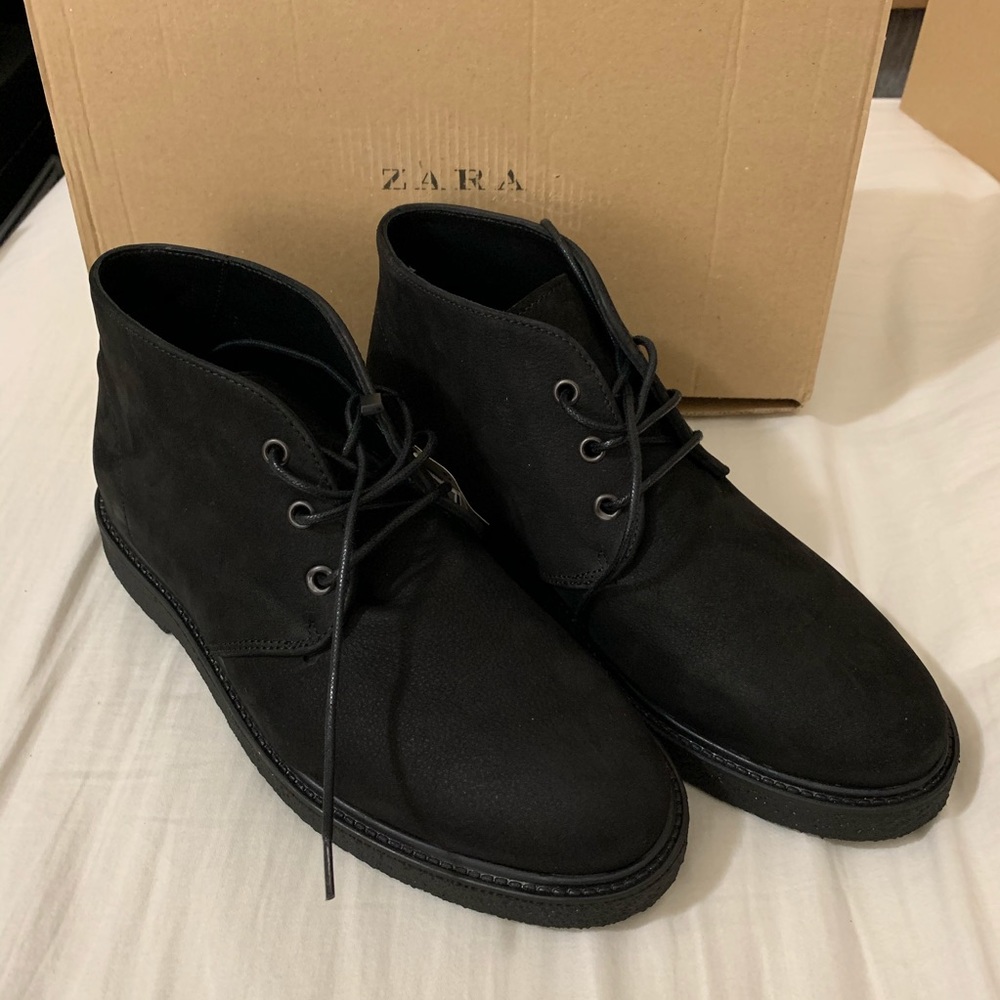 Zara Mens Boots Size US 6